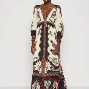 NWOT Caroline Constas Black and White Resort Maxi Satin Gown